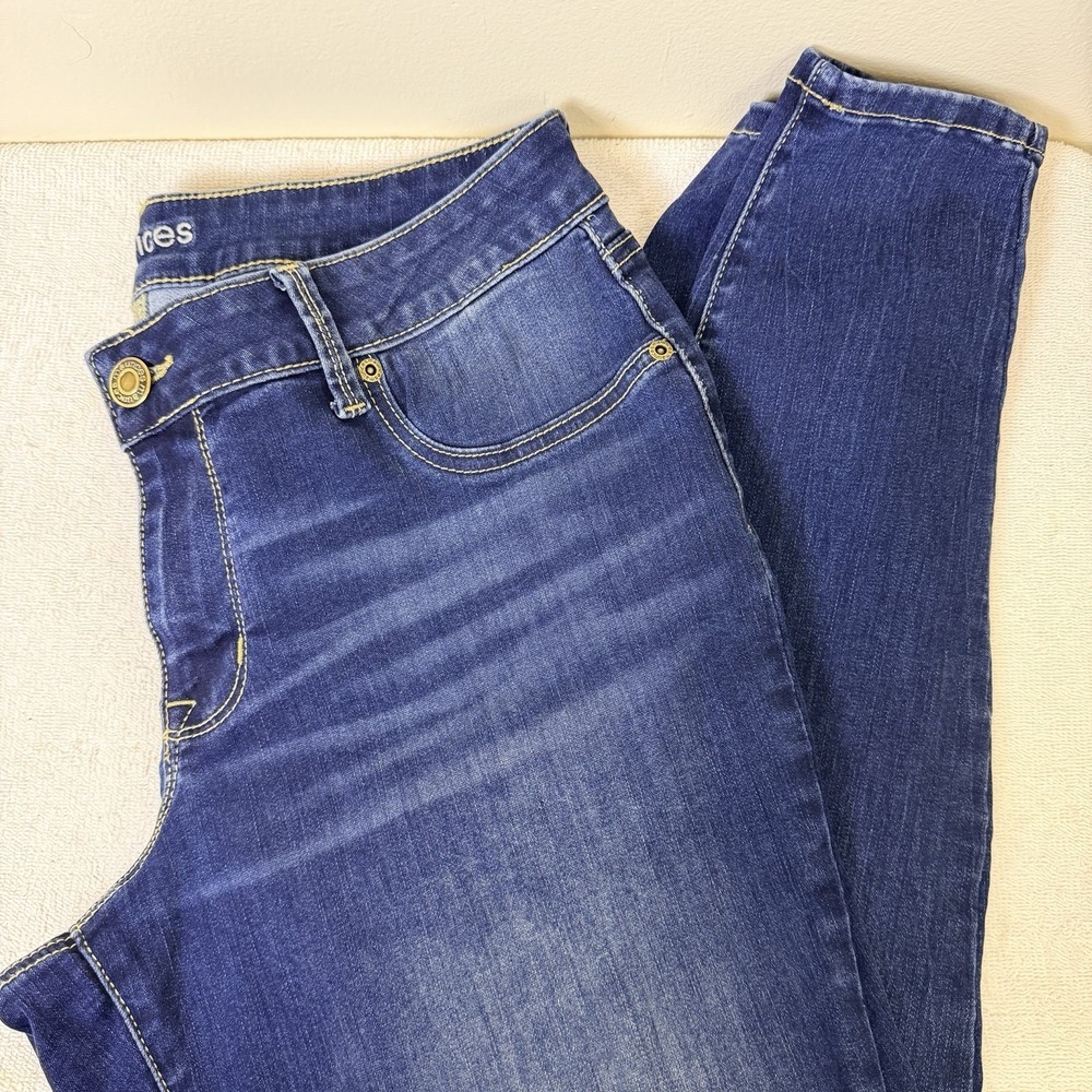 Maurice's Womens Jeans Size Large Inseam 25 Mid Rise Denim